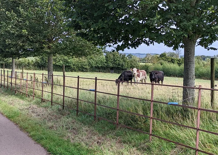 No1 The Yard, Regilbury Court, Winford